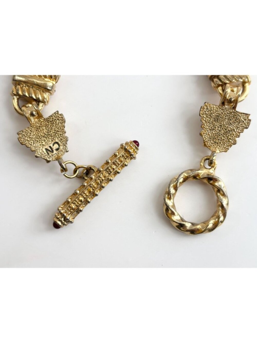 Gold Toned Curb Chain Chunky Rhinestone Accented Vintage 80's Style Bracelet - Picture 9 of 16